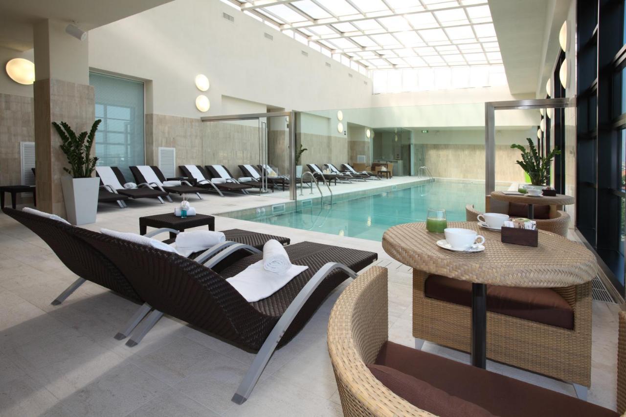 Starhotels Grand Milan Saronno Kültér fotó