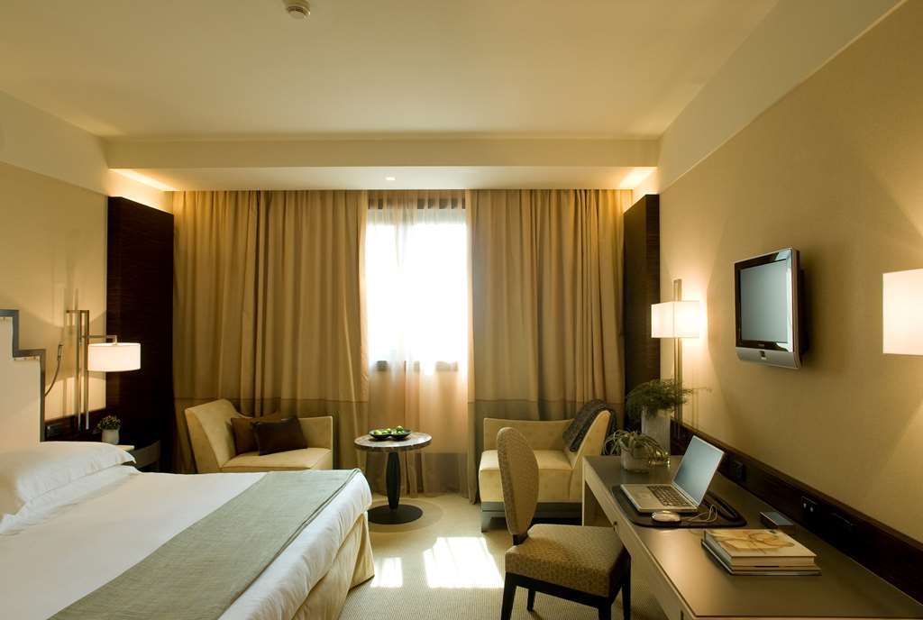 Starhotels Grand Milan Saronno Szoba fotó