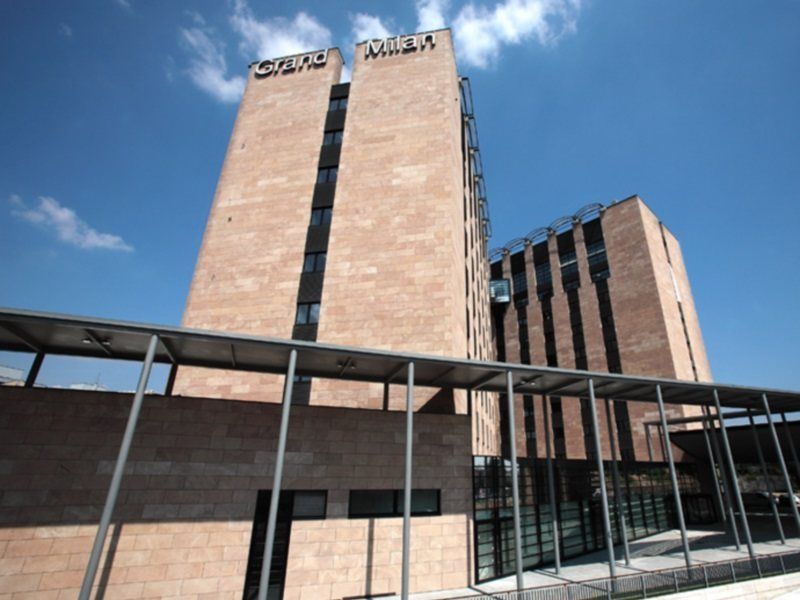 Starhotels Grand Milan Saronno Kültér fotó